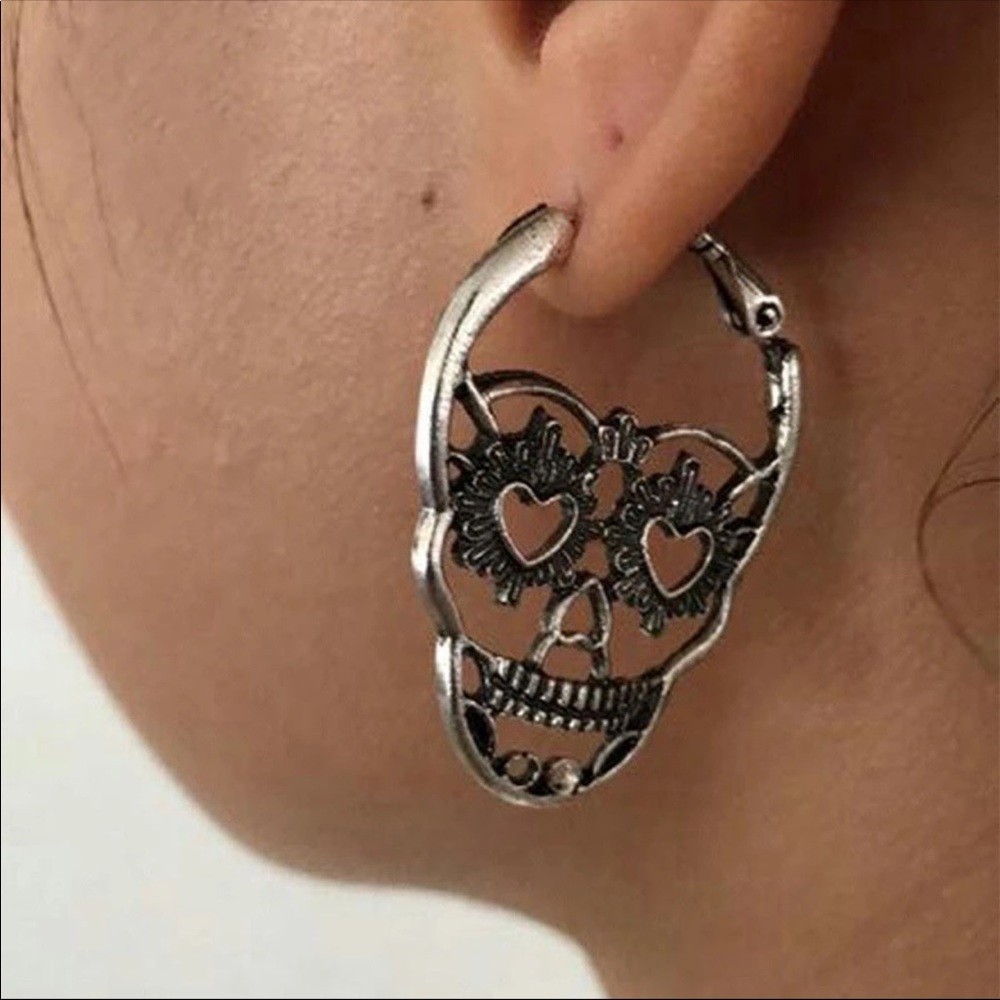 Gold Punk Rock Skull Earrings - Picture 6 of 9